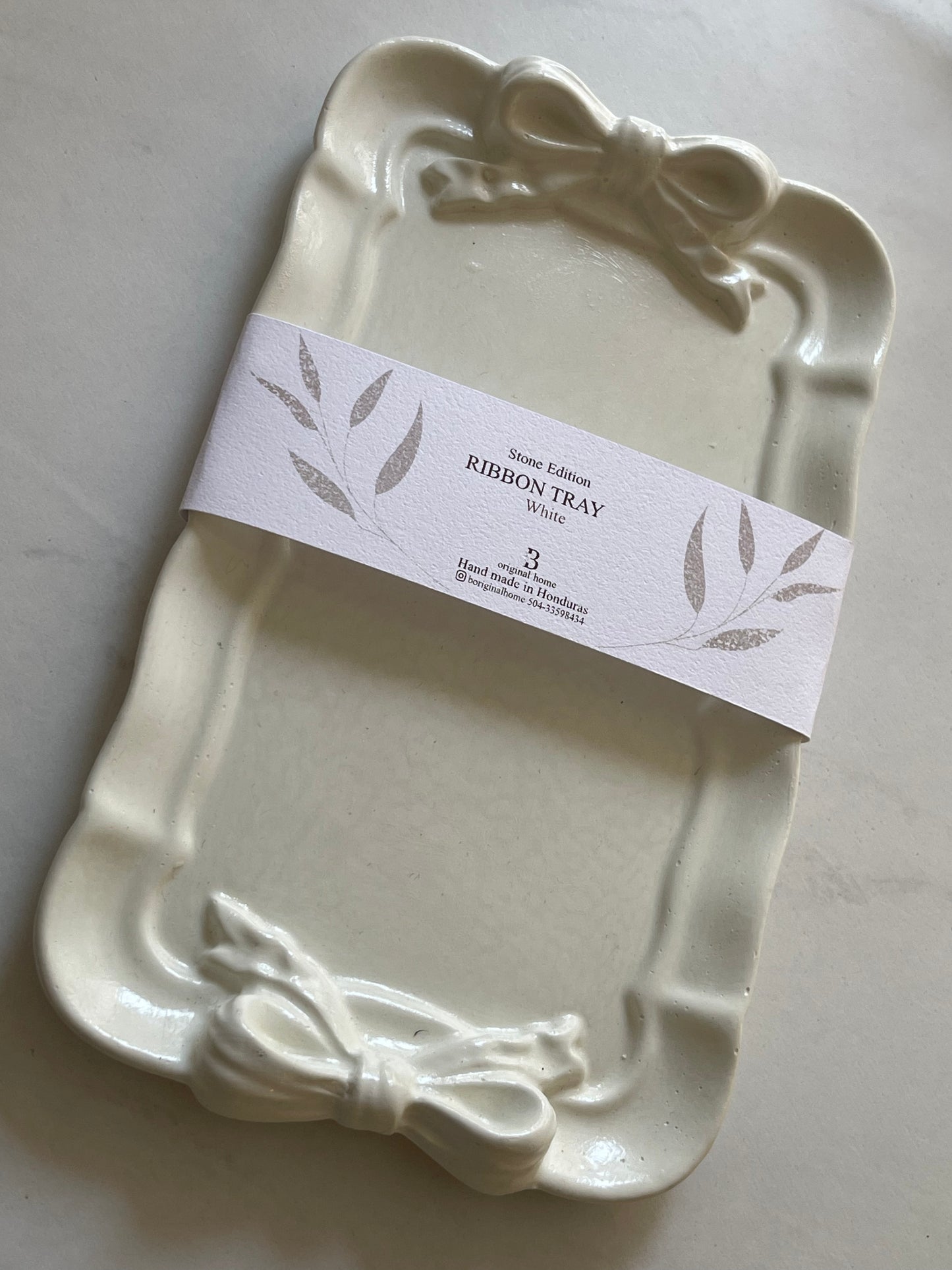 Ribbon tray